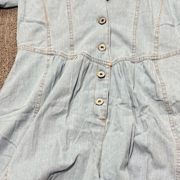 Umgee Denim Romper - Picture 2 of 5